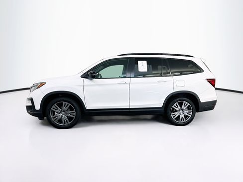Used 2022 Honda Pilot Sport image 4