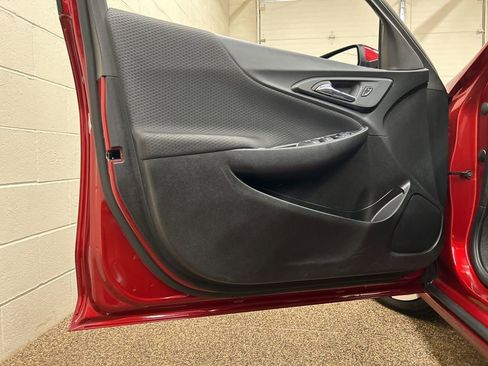 Used 2024 Chevrolet Malibu LT image 13