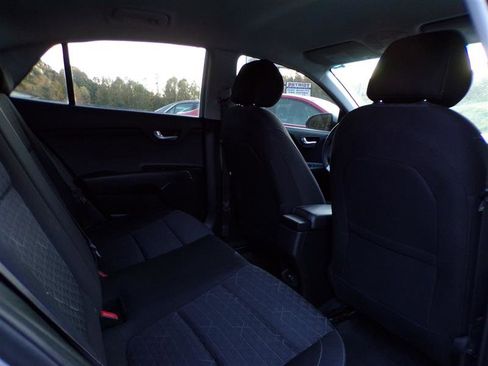 Used 2018 Kia Rio S image 24