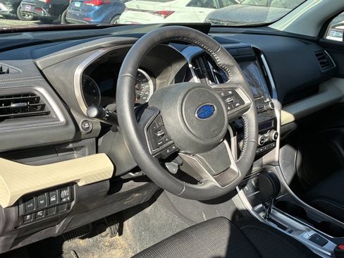 Used 2020 Subaru Ascent Premium w/ Convenience Package image 10