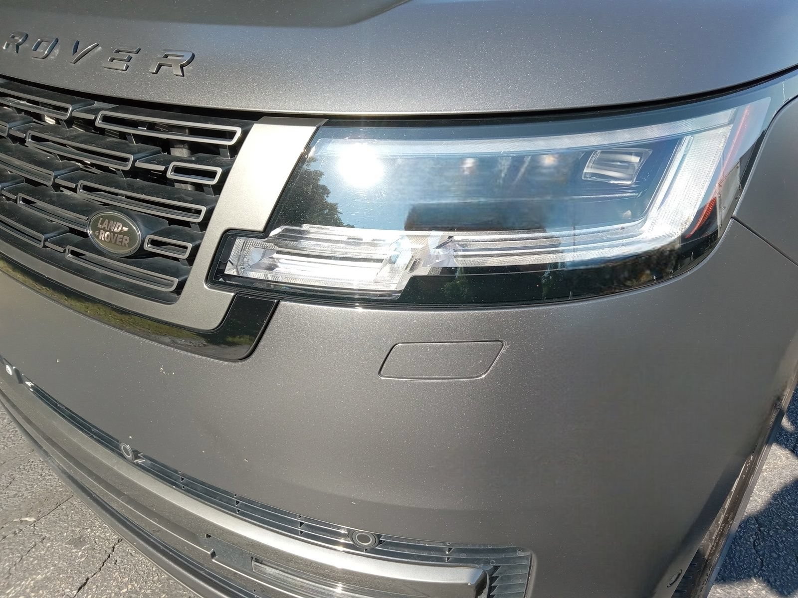 Used 2023 Land Rover Range Rover Long Wheelbase Autobiography AWD/4WD image 6