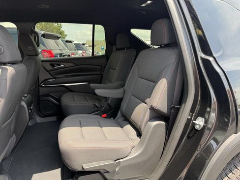 Used 2024 Chevrolet Traverse Z71 AWD/4WD image 14