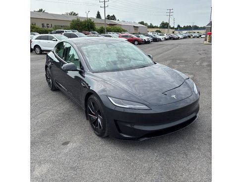 Used 2024 Tesla Model 3 Performance AWD/4WD image 2