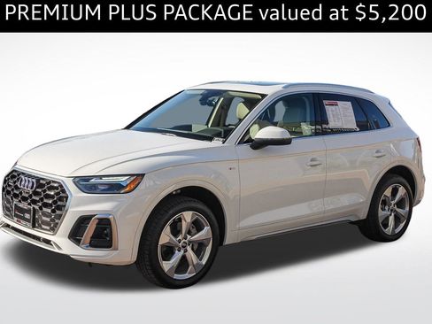 Certified 2023 Audi Q5 2.0T Premium Plus w/ Premium Plus Package image 3