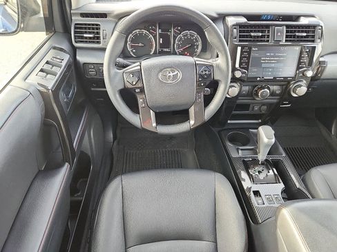 Certified 2022 Toyota 4Runner TRD Off-Road Premium image 13