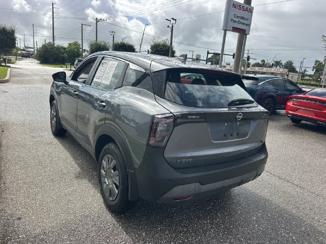 Used 2025 Nissan Kicks S FWD image 9