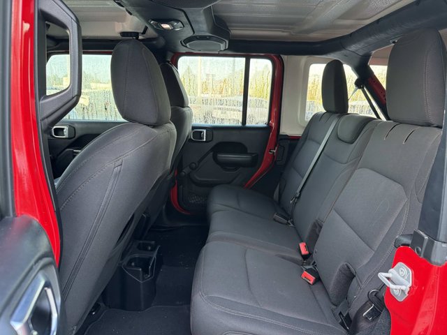 Used 2018 Jeep Wrangler Unlimited Sport AWD/4WD image 14