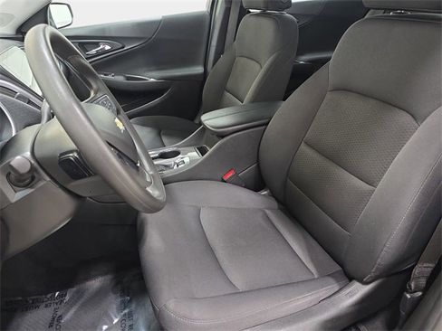 Used 2024 Chevrolet Malibu LT image 14