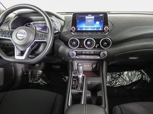 Certified 2025 Nissan Sentra SV w/ Lighting Package image 13