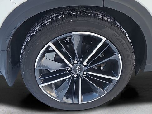 Used 2023 INFINITI QX50 Sport image 25