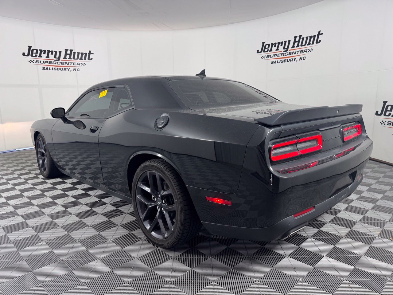 Used 2023 Dodge Challenger GT w/ Blacktop Package RWD image 9
