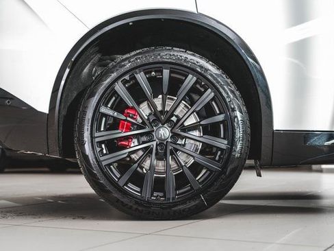 Used 2025 Maserati Grecale Modena image 12