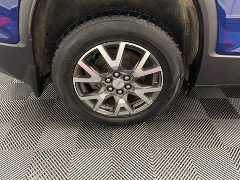 Used 2023 GMC Acadia SLE AWD/4WD image 25