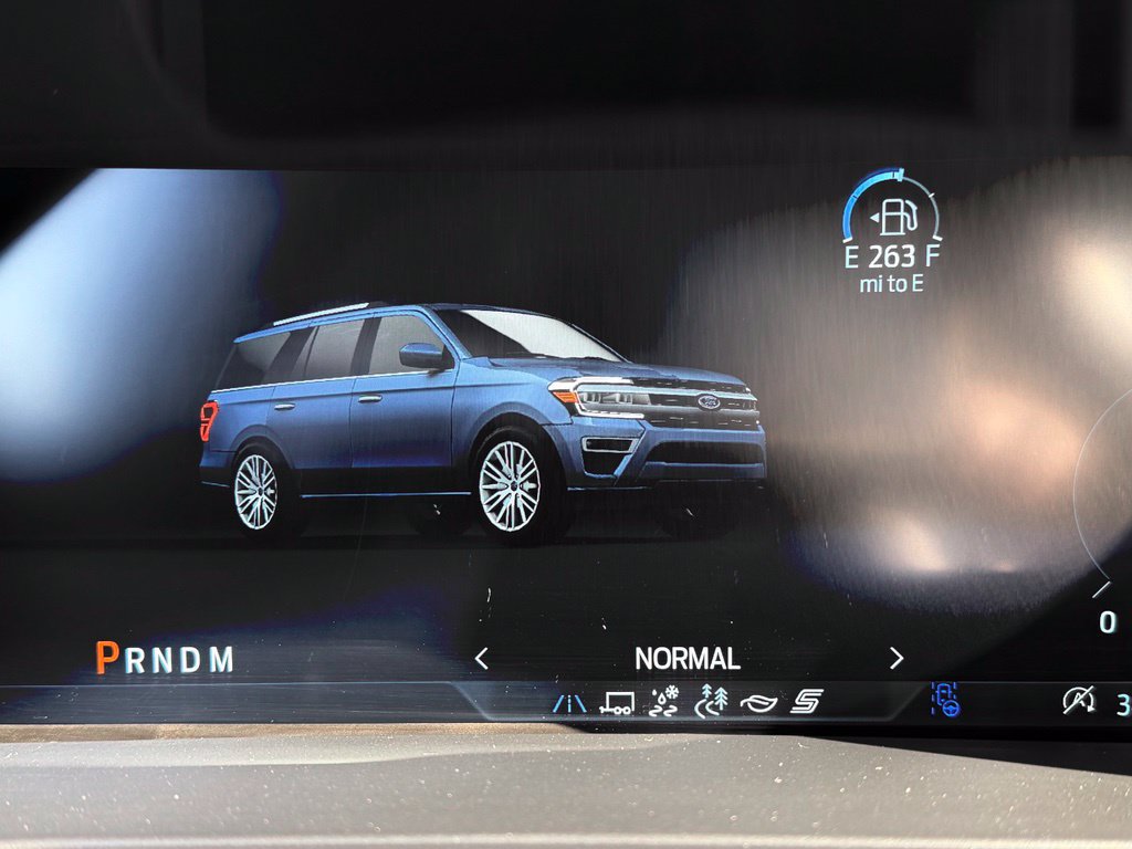 Used 2024 Ford Expedition Max Limited RWD image 34