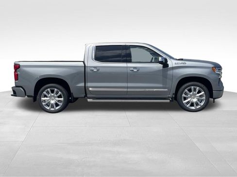 New 2026 Chevrolet Silverado 1500 High Country AWD/4WD image 2