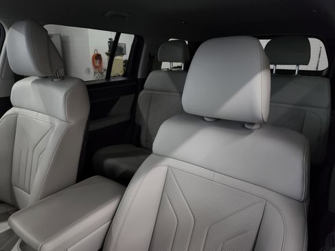 Used 2025 Hyundai Santa Fe SEL image 18