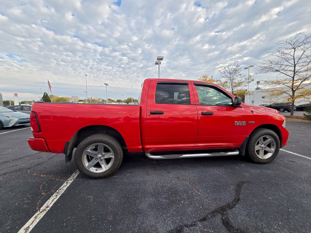 Used 2016 RAM 1500 Express w/ Popular Equipment Group AWD/4WD image 8
