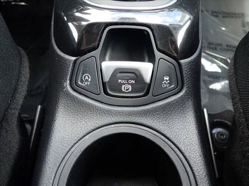 Used 2019 Jeep Compass Latitude AWD/4WD image 21