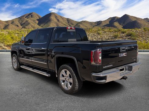 Used 2018 GMC Sierra 1500 SLT AWD/4WD image 5