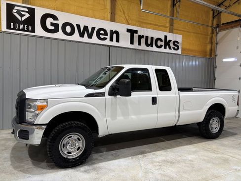 Used 2016 Ford F250 XL w/ XL Value Package image 4