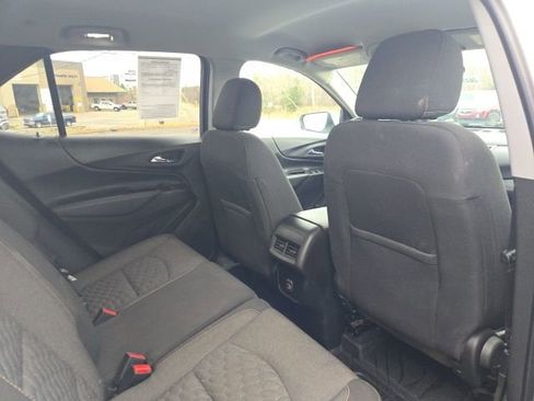 Used 2020 Chevrolet Equinox LT image 43