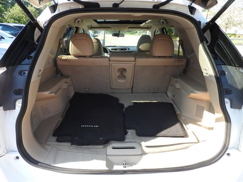 Used 2015 Nissan Rogue SL w/ SL Premium Package image 17