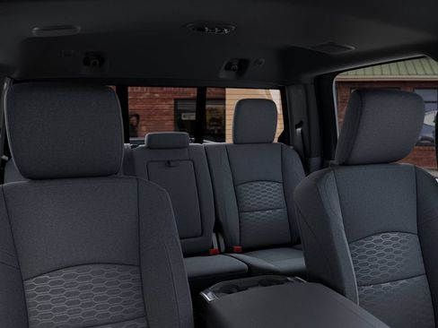 New 2026 RAM 3500 Big Horn AWD/4WD image 27
