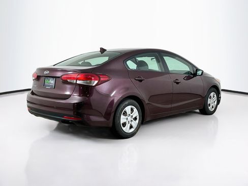 Used 2017 Kia Forte LX FWD image 9