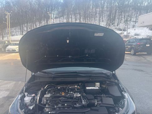 Used 2025 Toyota Corolla LE image 31