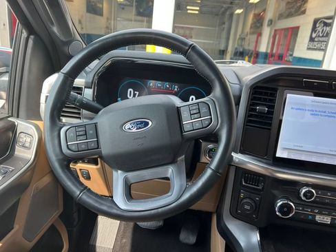 Used 2023 Ford F150 Lariat AWD/4WD image 15