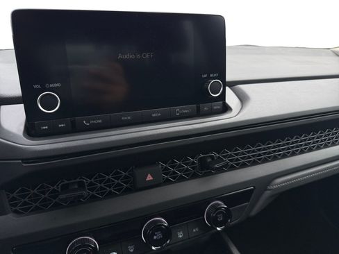 Certified 2023 Honda Accord LX image 12