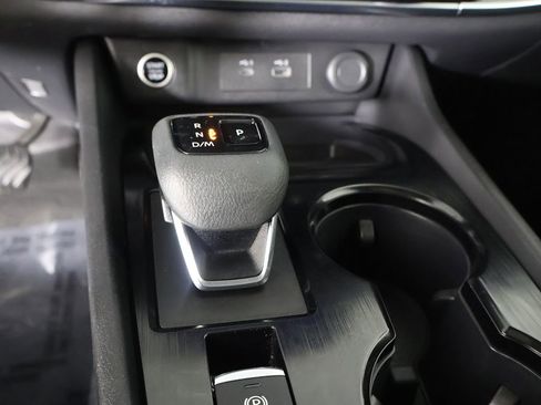 Used 2023 Nissan Rogue SV w/ SV Premium Package image 46