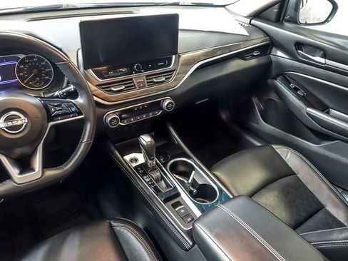 Used 2024 Nissan Altima 2.5 SL AWD/4WD image 18