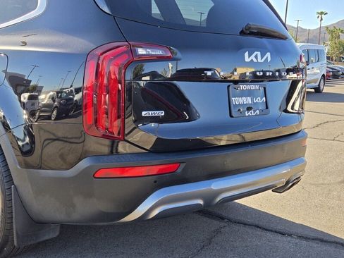 Certified 2022 Kia Telluride S AWD/4WD image 6