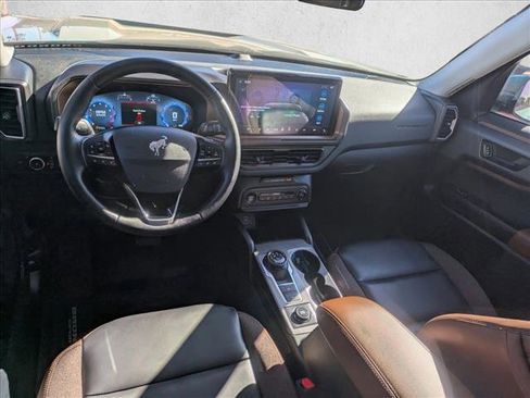 Used 2025 Ford Bronco Sport Outer Banks image 14