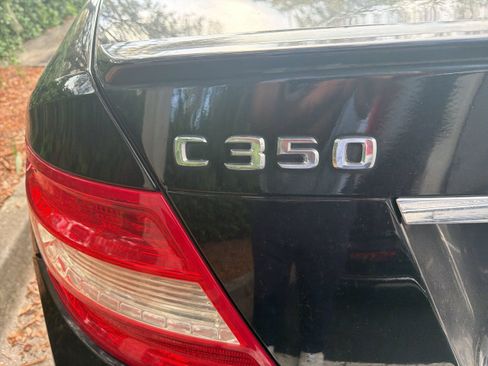Used 2010 Mercedes-Benz C 350 Sport image 11