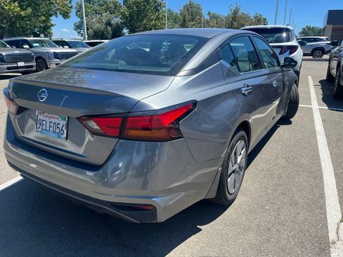 Used 2021 Nissan Altima 2.5 S FWD image 8