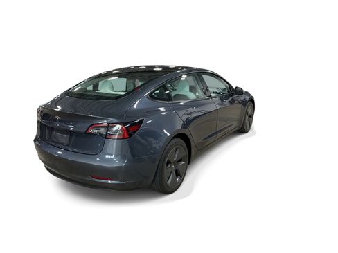 Certified 2023 Tesla Model 3 Standard Range RWD image 6