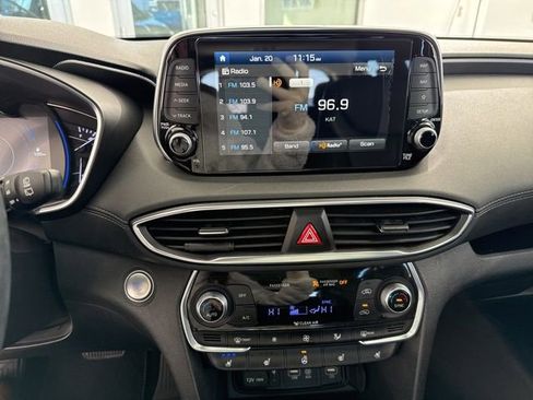 Used 2020 Hyundai Santa Fe Limited image 27