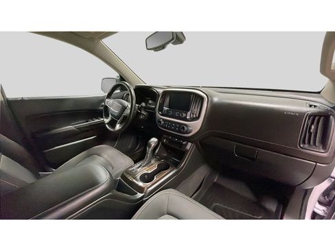 Used 2022 GMC Canyon Elevation image 17