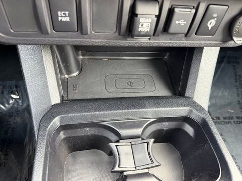 Certified 2020 Toyota Tacoma TRD Off-Road image 23