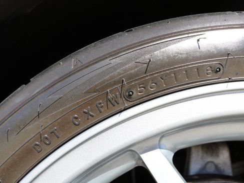 Used 2001 Chevrolet Corvette Z06 w/ Memory Pkg image 12