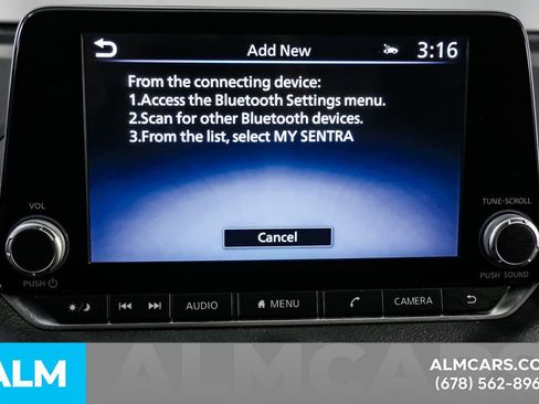 Used 2025 Nissan Sentra SV image 33