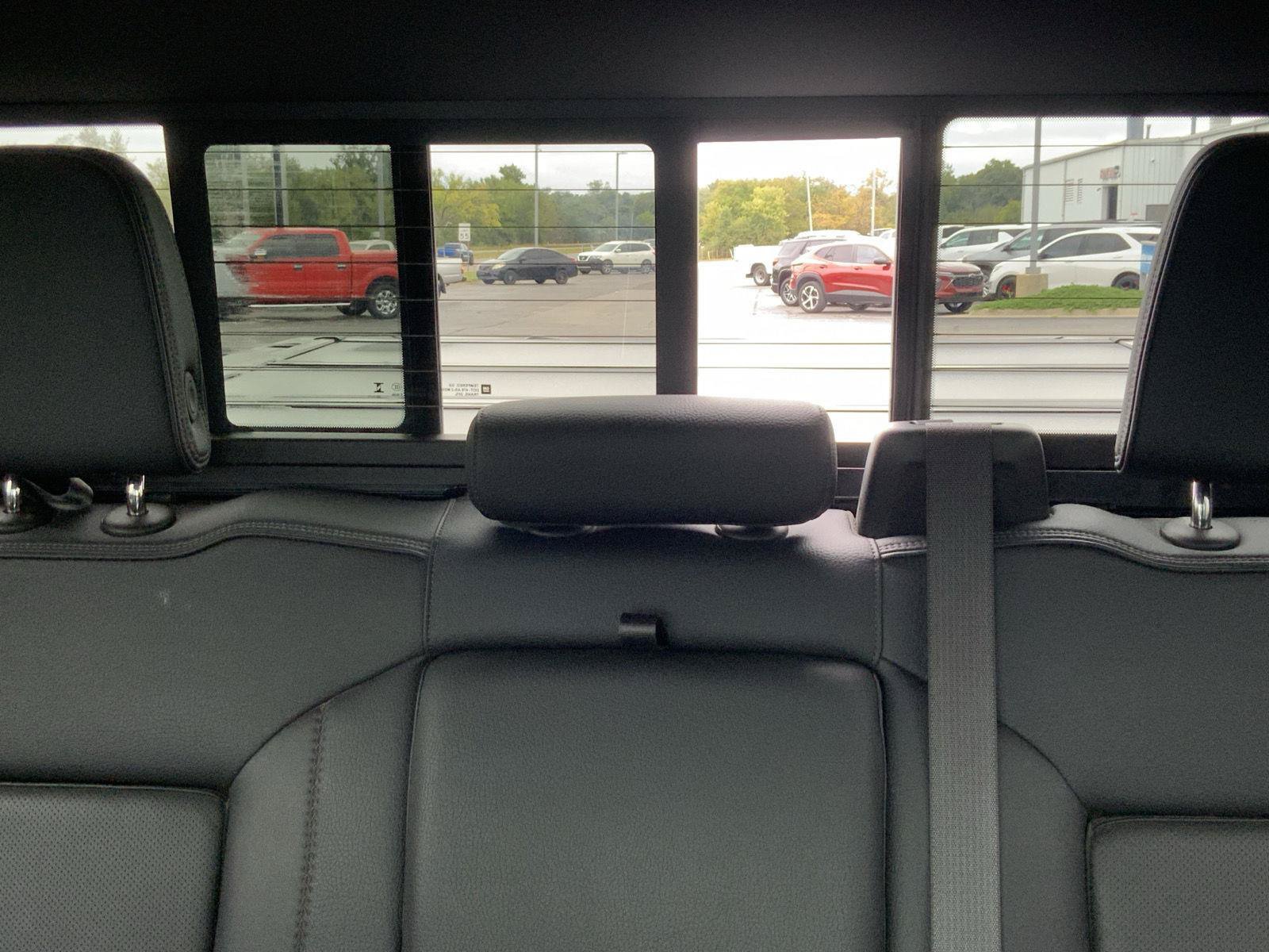 Used 2024 GMC Sierra 1500 Denali AWD/4WD image 44