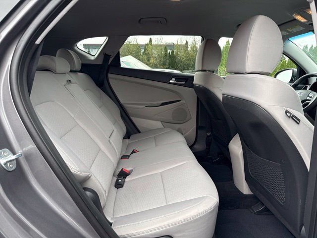 Used 2020 Hyundai Tucson Value w/ Cargo Package AWD/4WD image 12
