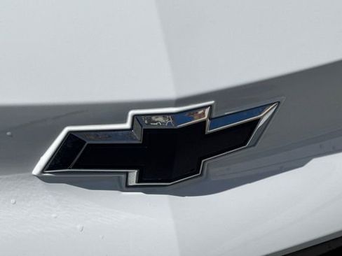 Used 2023 Chevrolet Bolt EUV Premier w/ Sun & Sound Package image 45