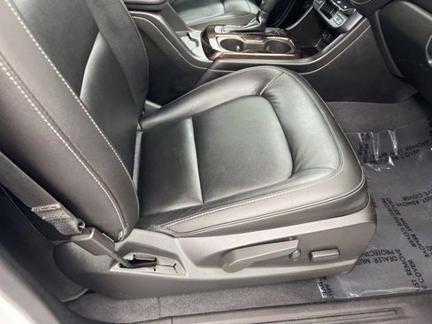 Used 2019 GMC Canyon SLT image 23