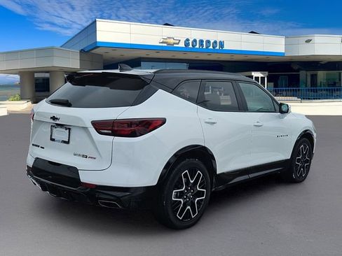 Used 2023 Chevrolet Blazer RS w/ Driver Confidence II Package image 8