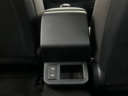 Used 2025 Kia K4 LXS image 12