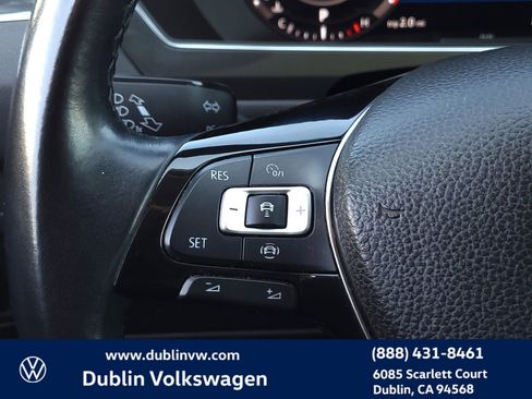Used 2019 Volkswagen Tiguan SEL w/ 3rd Row Seat Package image 23